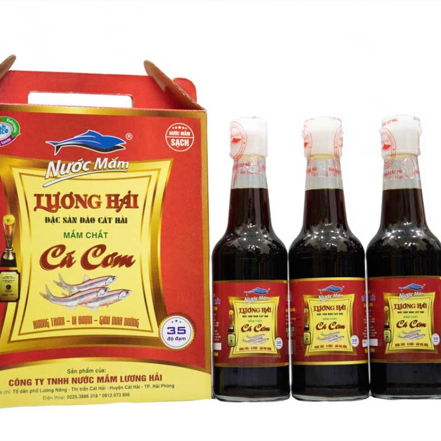 Nước mắm chắt cá Chuồn Đen (cá Cơm) hộp 3 chai 300ml 35 độ đạm